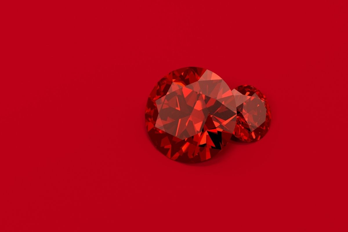 10 Red Healing Stones And What They Do