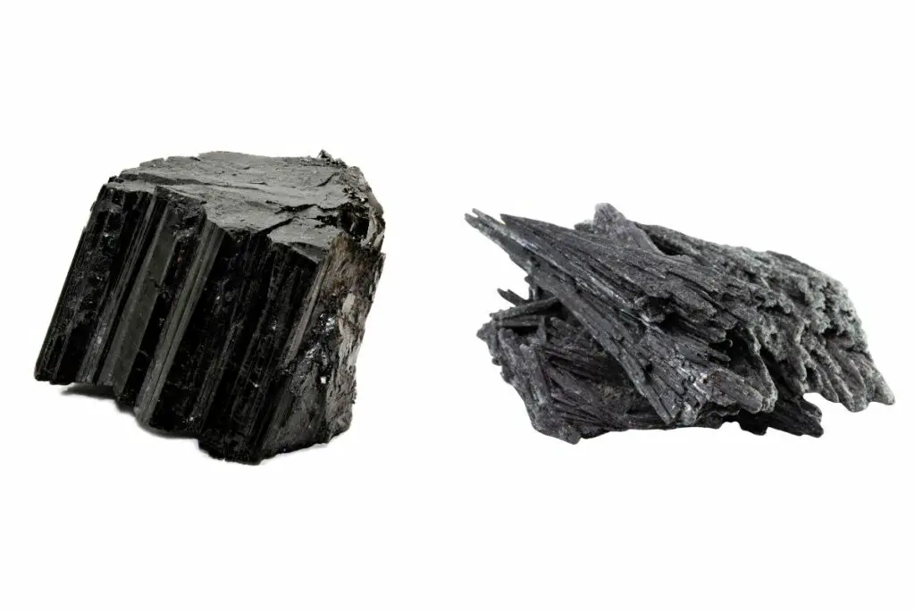 black kyanite vs black tourmaline
