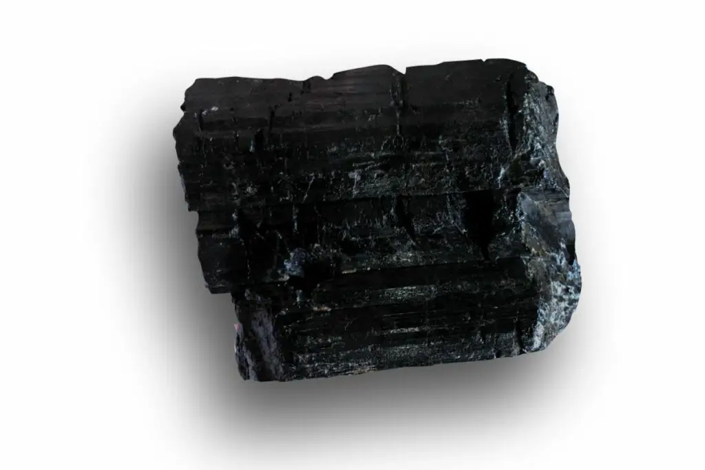 black tourmaline vs black kyanite