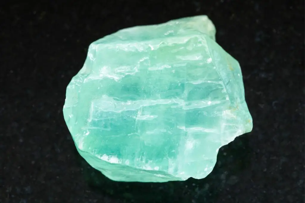  green calcite healing properties
